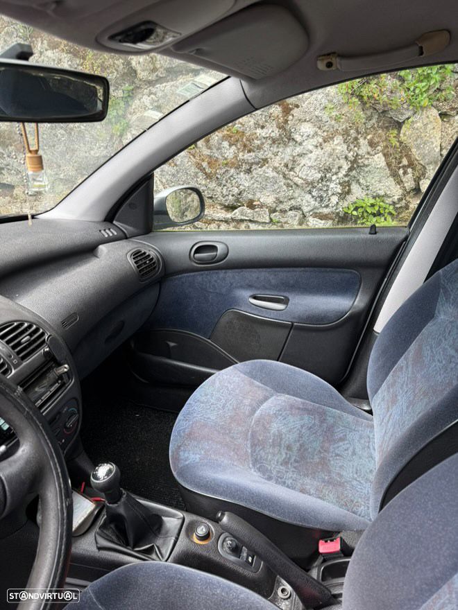 Peugeot 206 1.9 D XT - 7