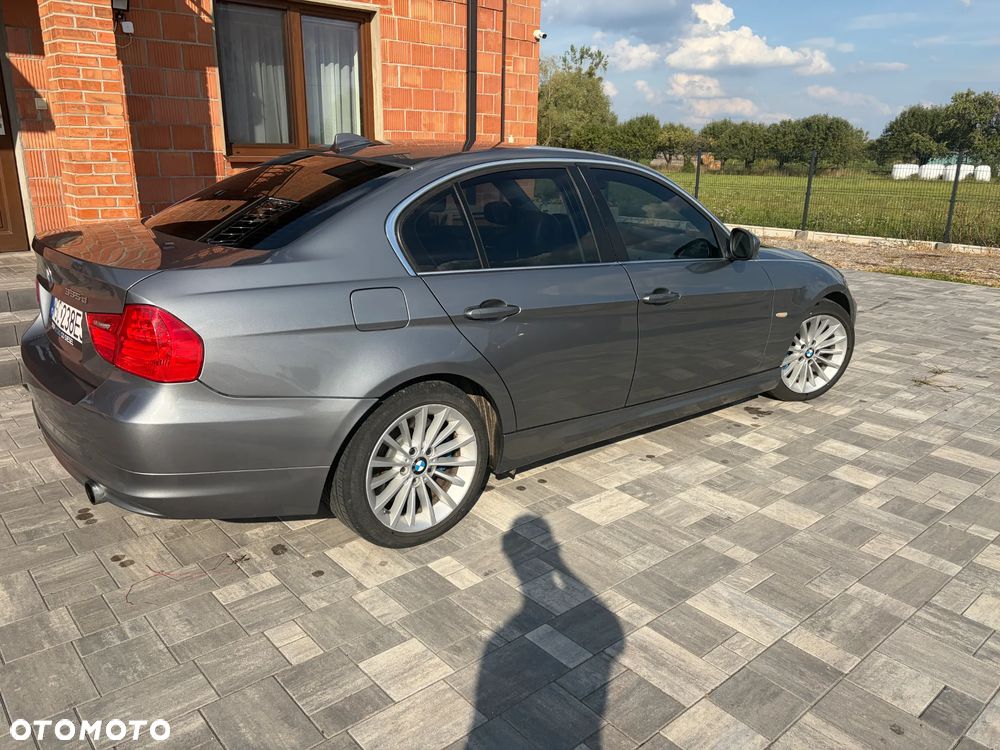 BMW Seria 3 335d - 3