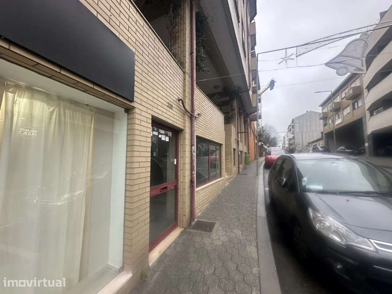 Loja na Rua Soares dos Reis - Grande imagem: 3/3