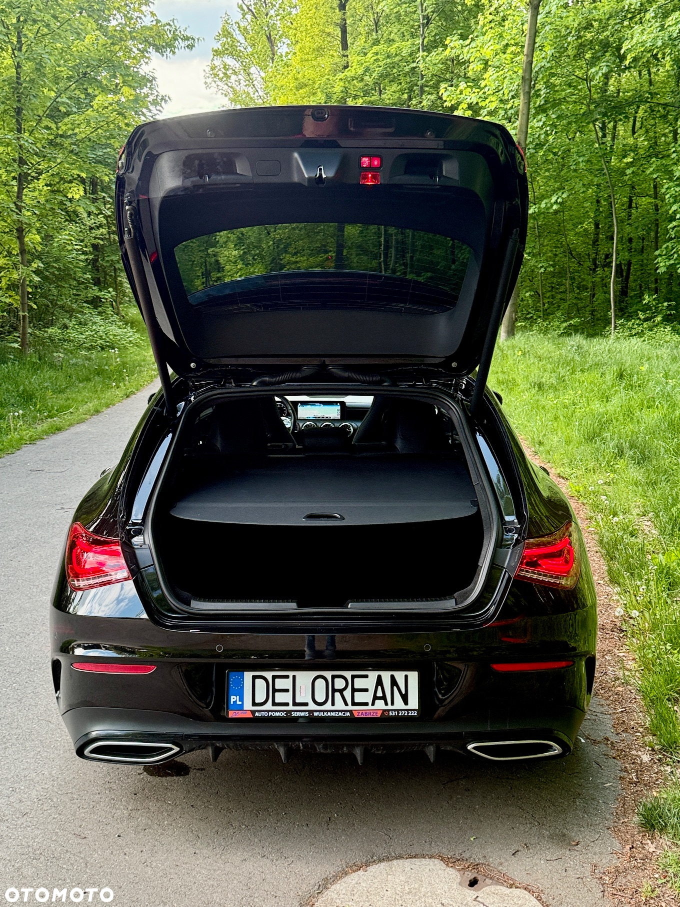 Mercedes-Benz CLA 220 Shooting Brake 7G-DCT AMG Line - 13