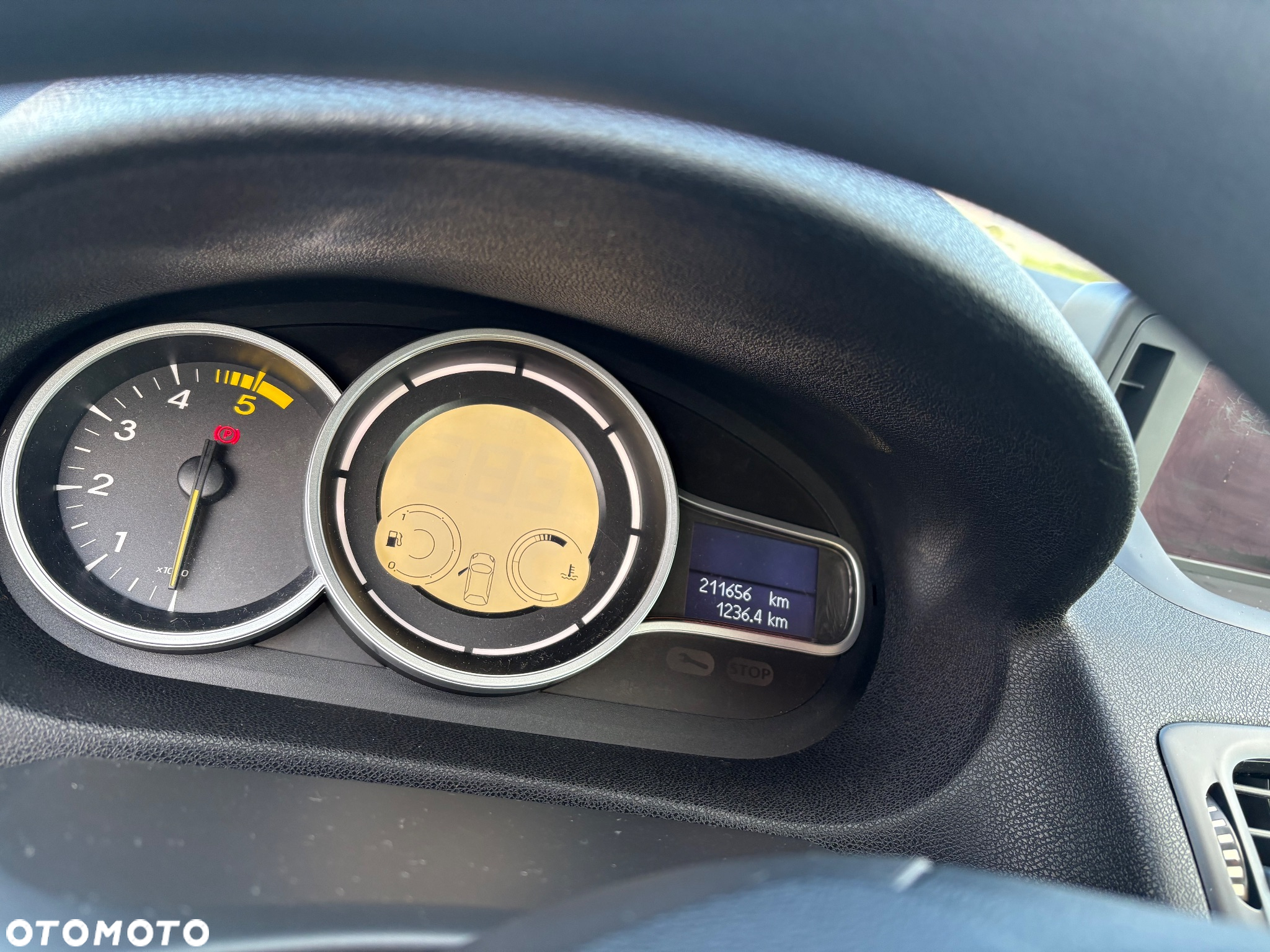 Renault Megane 1.5 dCi Color Edition - 5