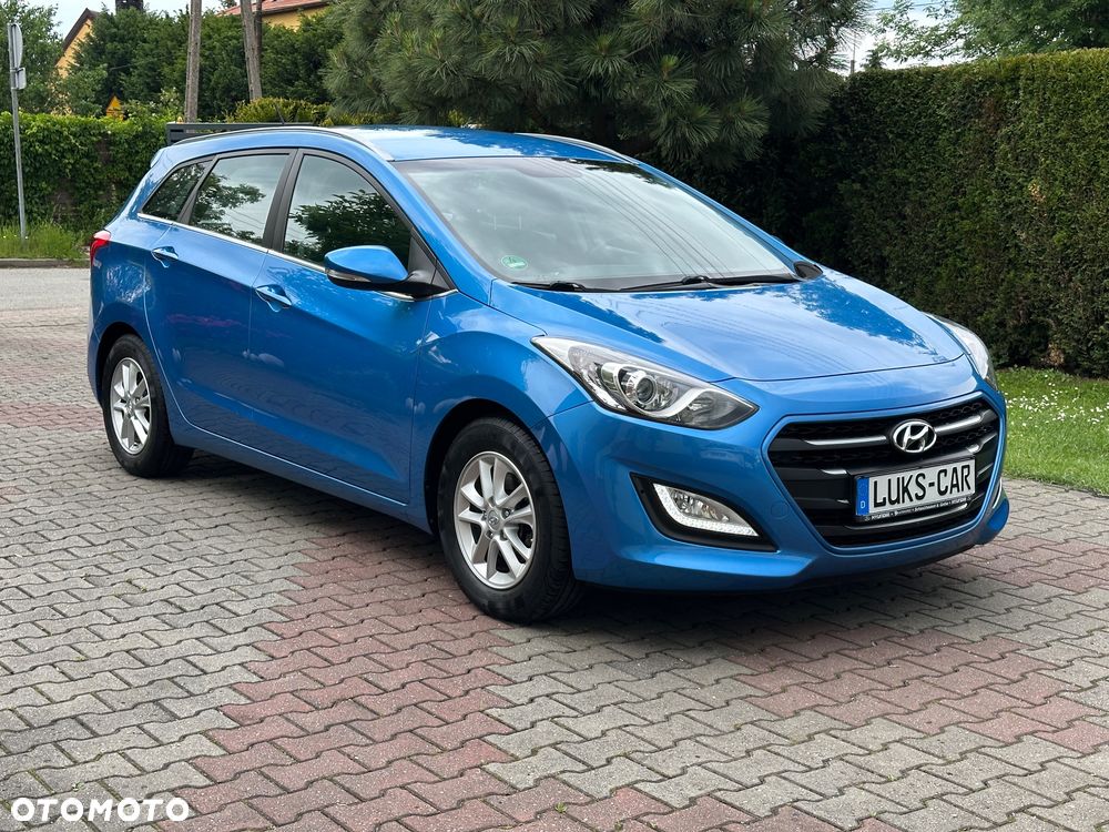 Hyundai i30 Kombi 1.6 GDi DCT Premium - 37