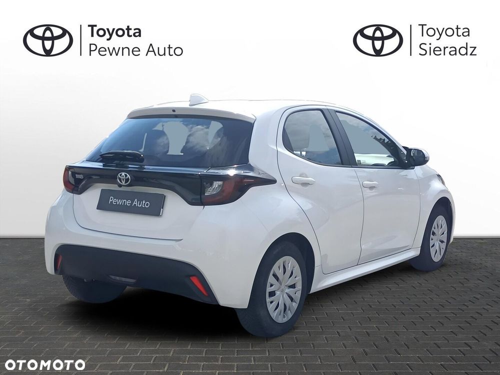 Toyota Yaris - 5