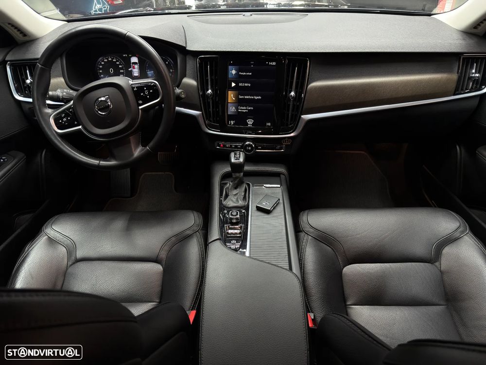 Volvo V90 Cross Country 2.0 D4 Pro AWD Geartronic - 14