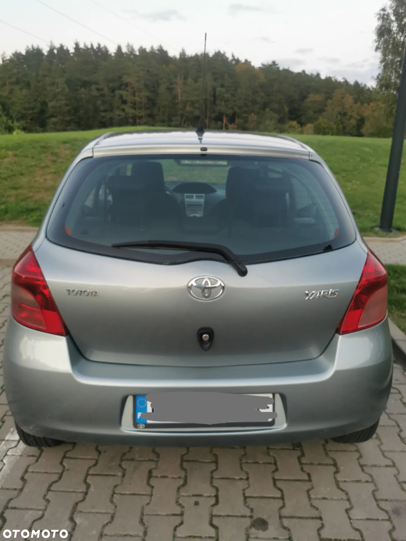 Toyota Yaris - 4