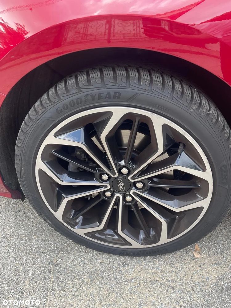 Ford Focus 1.5 EcoBoost ST-Line - 20