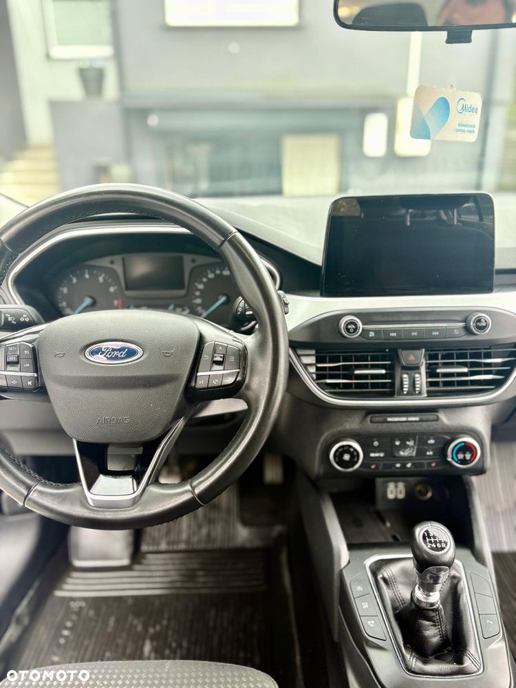 Ford Focus 1.0 EcoBoost Connected - 12
