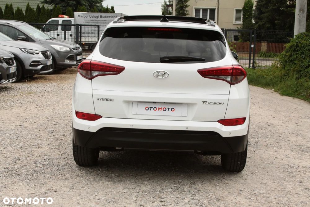 Hyundai Tucson blue 1.7 CRDi 2WD Advantage - 11