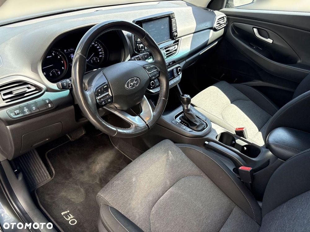 Hyundai i30 1.5 T-GDI 48V Smart DCT - 9