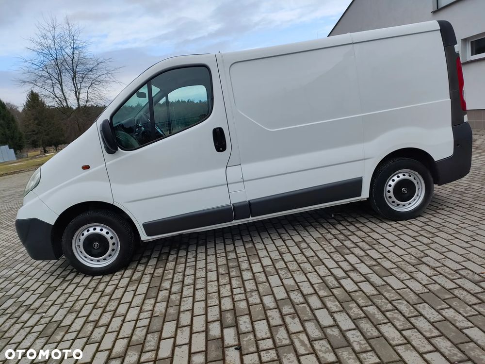 Opel Vivaro - 3