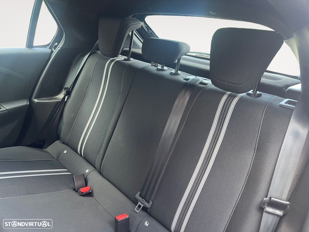 Opel Corsa - 13
