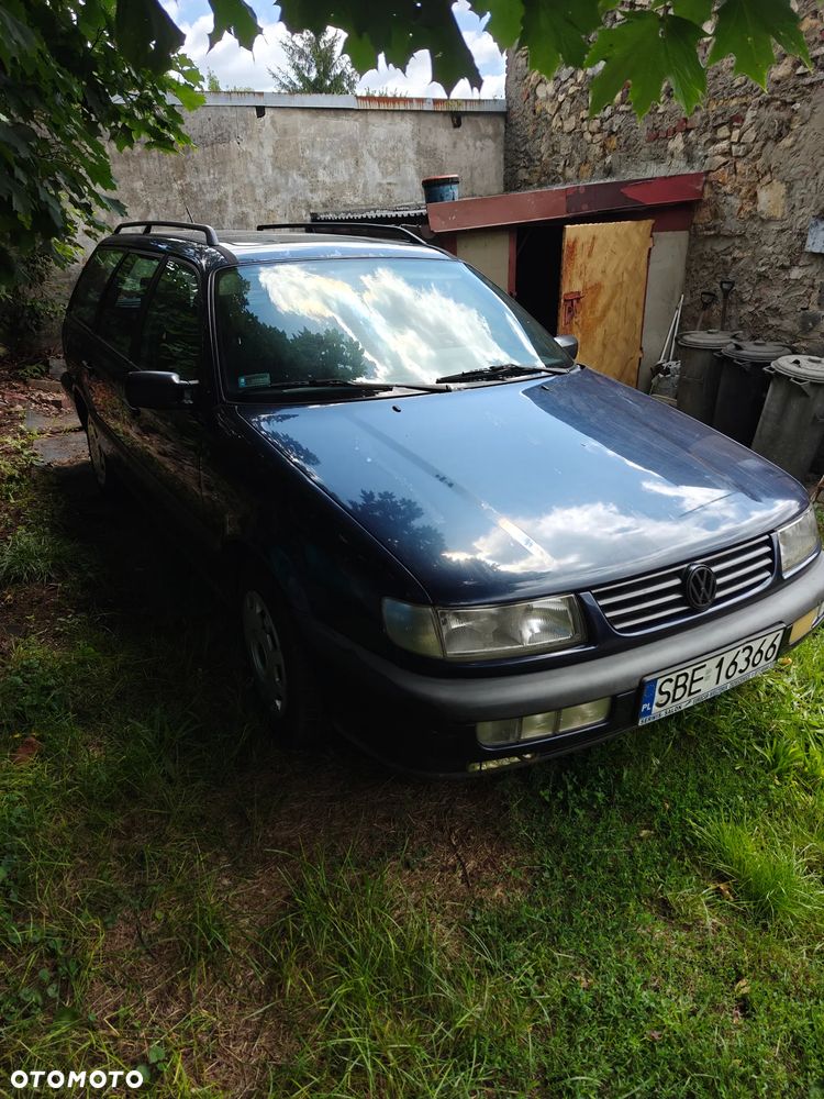 Volkswagen Passat - 3