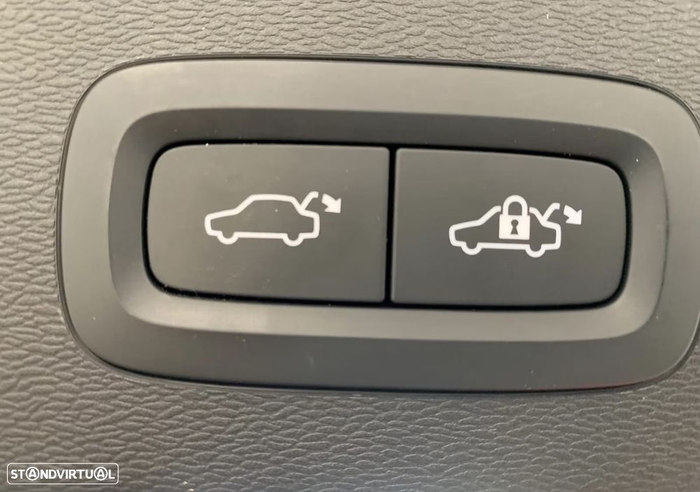 Volvo C40 Recharge Twin Plus - 6