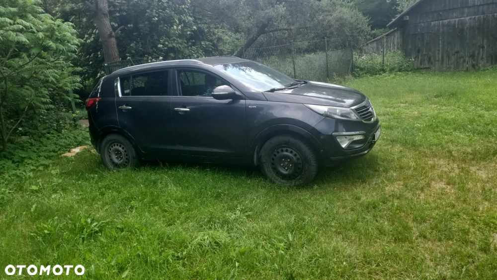 Kia Sportage 2.0 CRDI 4WD Automatik Spirit - 12