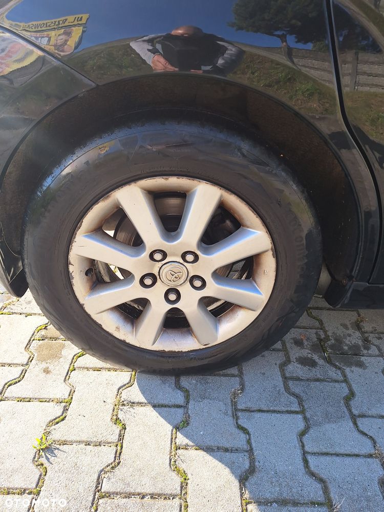 Toyota Corolla Verso 2.2 D-4D Gold - 8