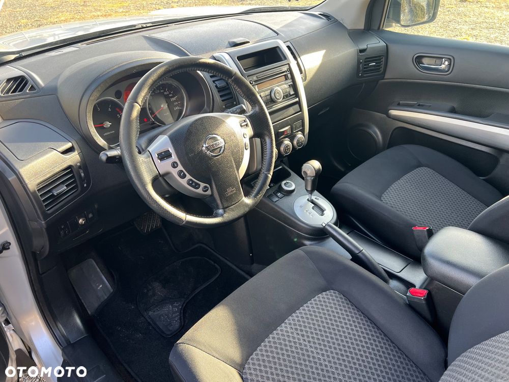 Nissan X-Trail 2.0 dCi 4x4 DPF Automatik SE - 18