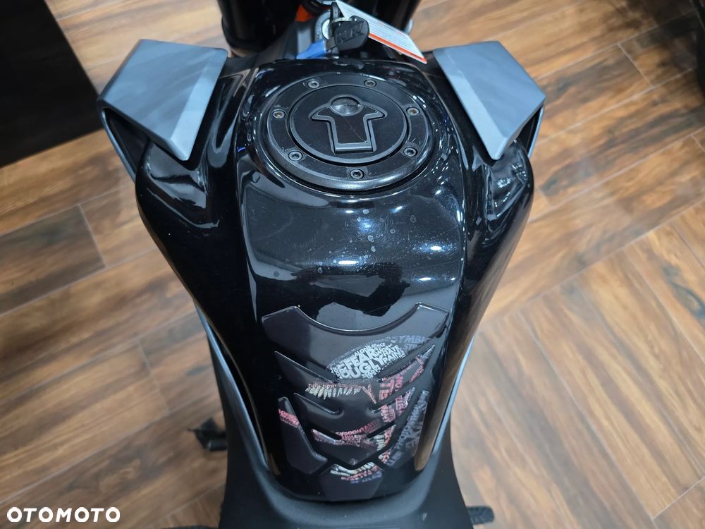 KTM Duke - 15