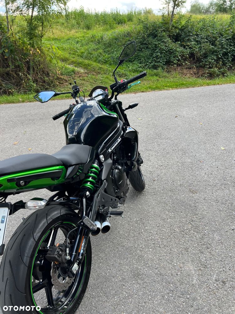Kawasaki ER - 7