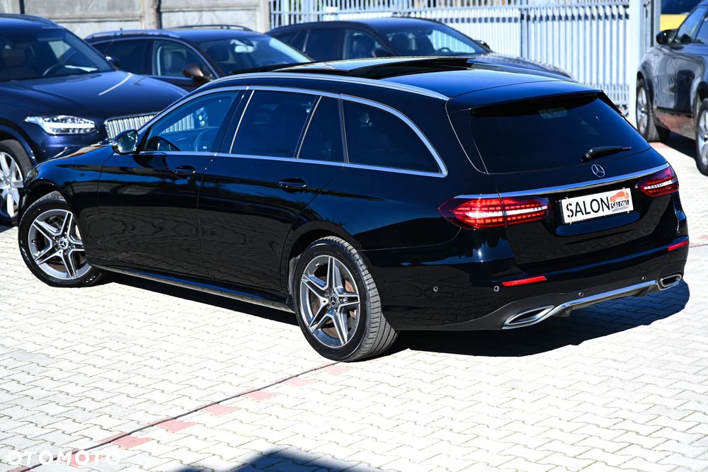 Mercedes-Benz Klasa E 300 9G-TRONIC AMG Line - 37