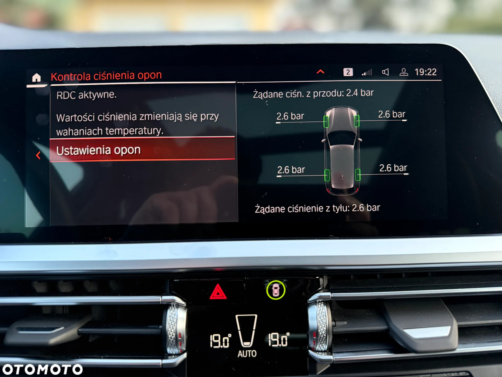 BMW Seria 3 320d xDrive Luxury Line sport - 33