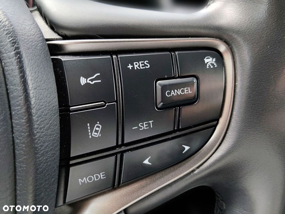 Lexus UX 250h GPF Business 2WD - 19