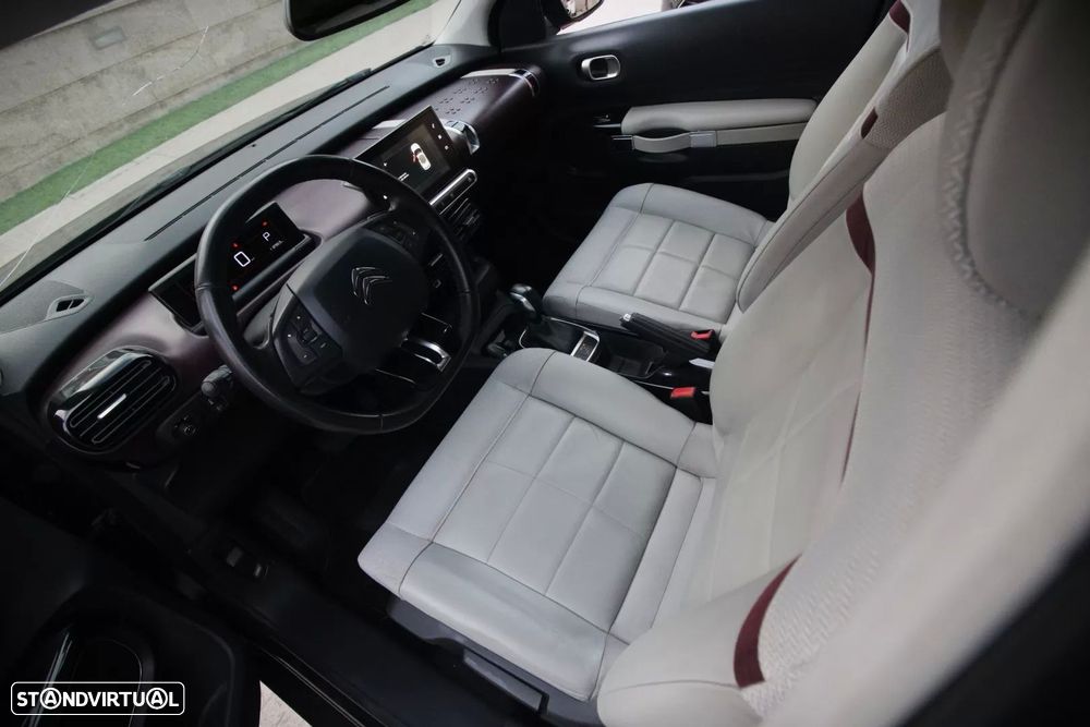 Citroën C4 Cactus 1.2 PureTech Shine EAT6 - 7