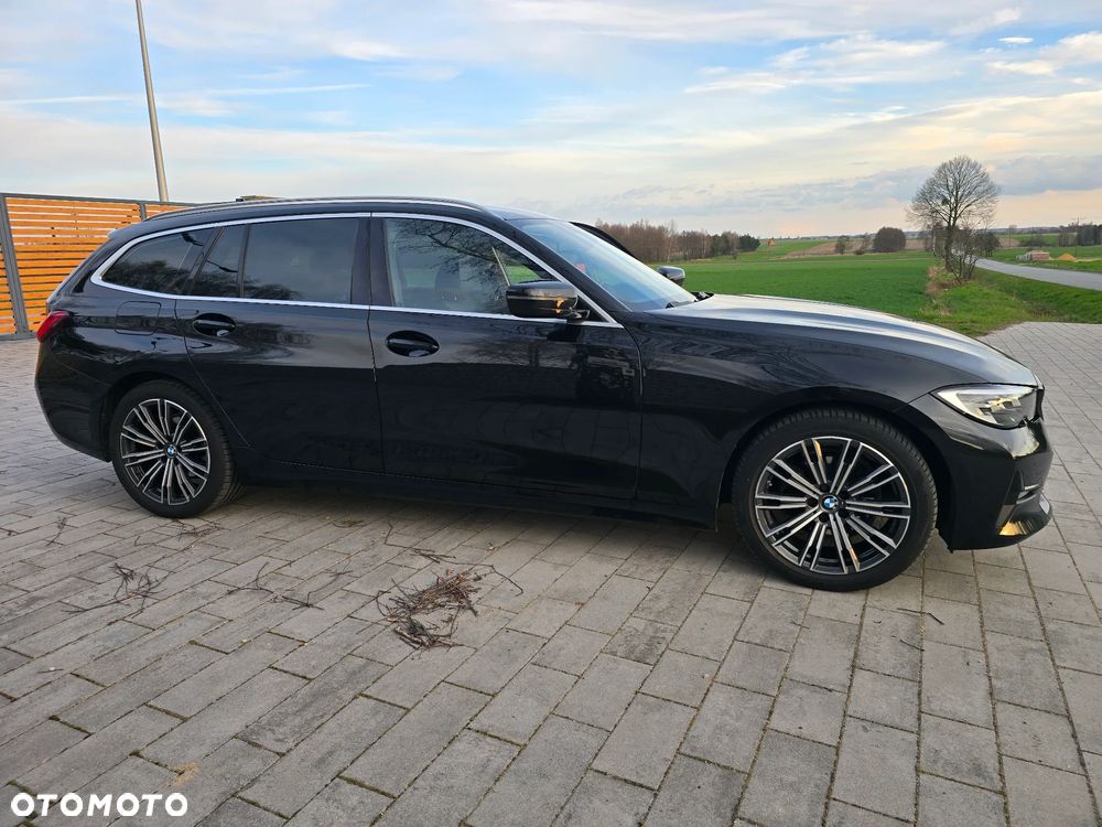 BMW Seria 3 320d Sport Line Shadow sport - 14