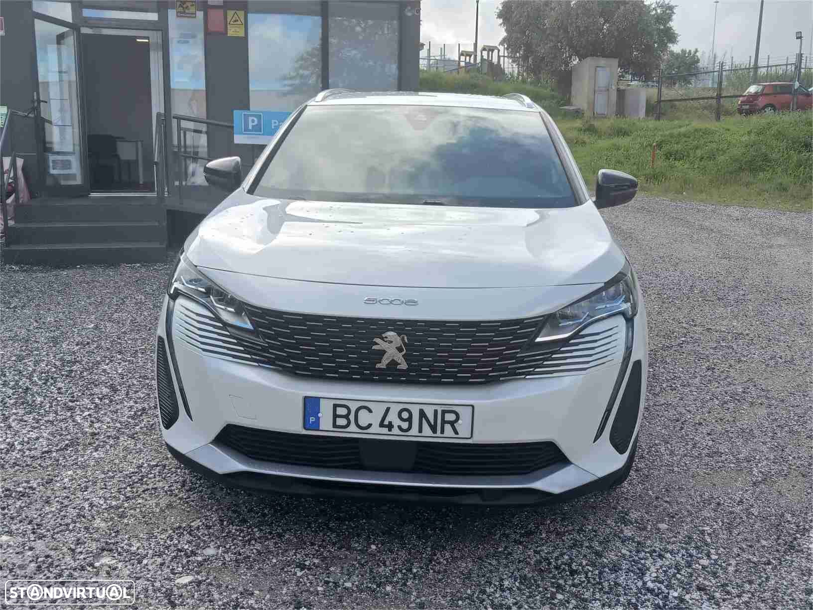 Peugeot 5008 1.5 BlueHDi Allure Pack EAT8 - 2