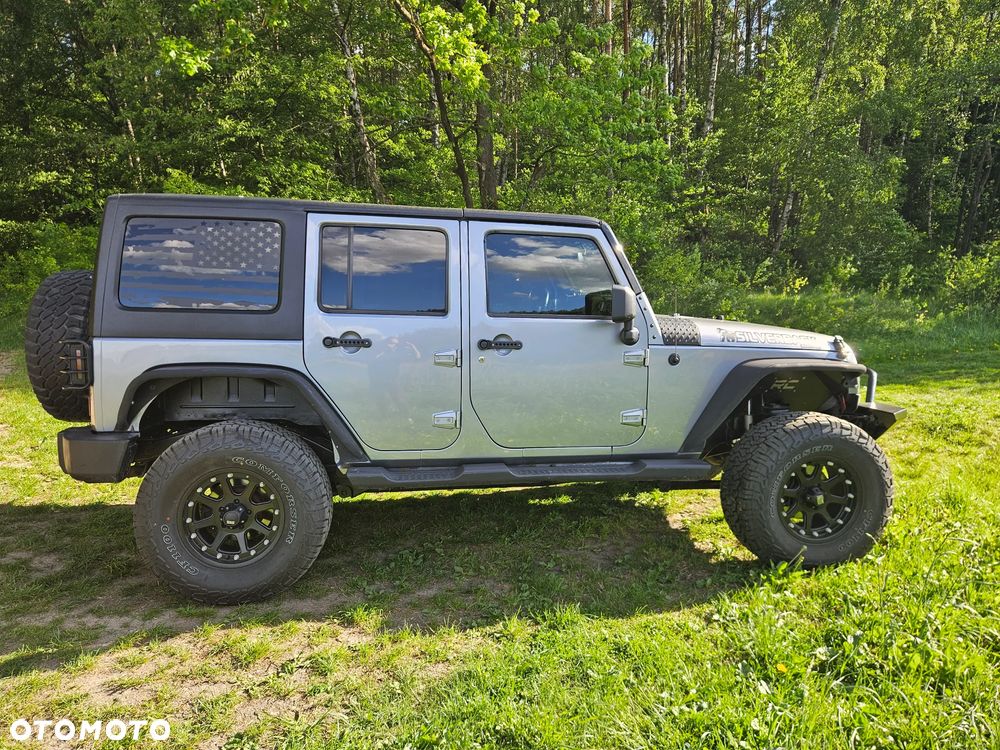 Jeep Wrangler 3.6 Unlim Sahara - 5