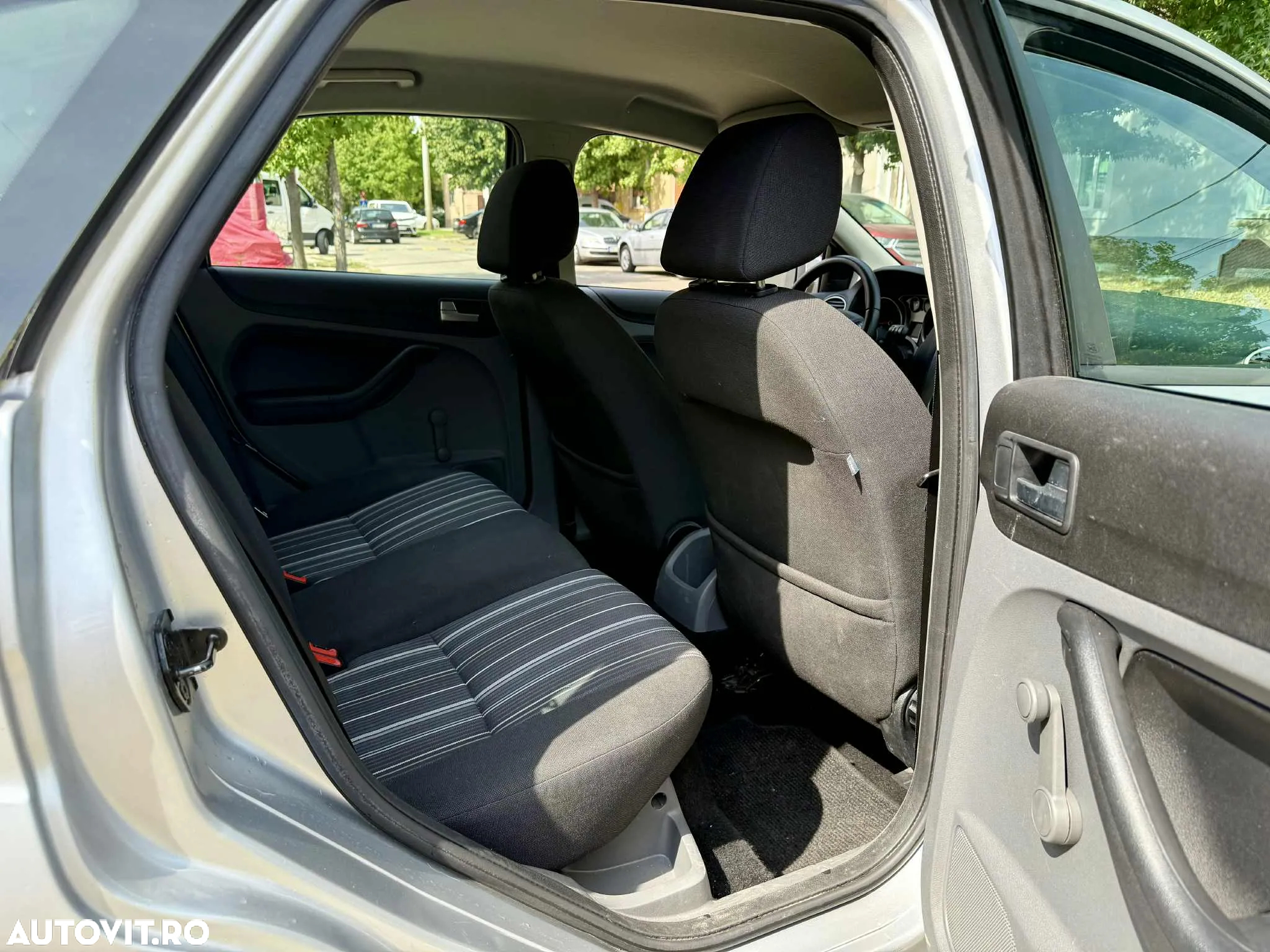 Ford Focus - 9