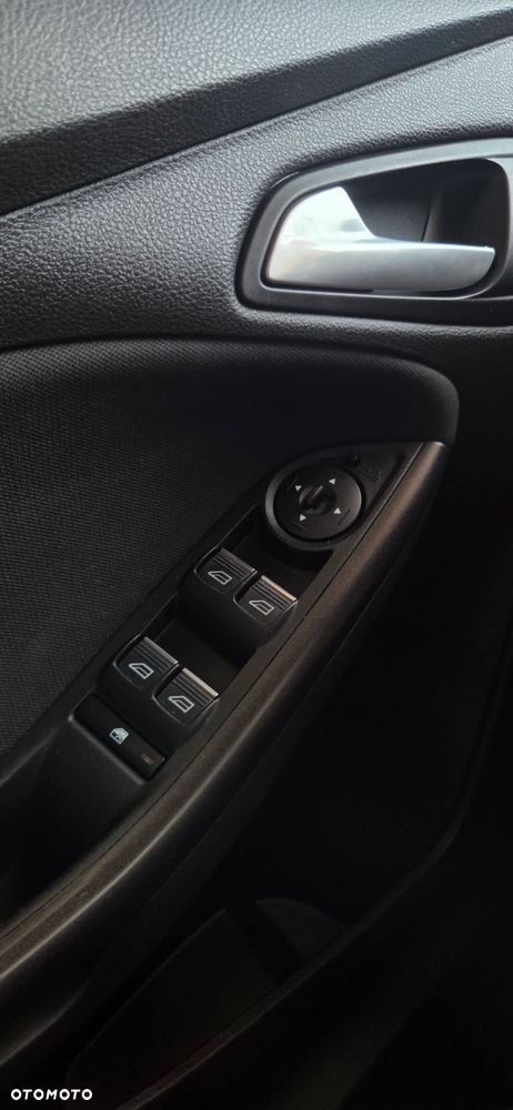 Ford Focus 1.5 EcoBoost STart-Stopp-System ST-LINE - 22