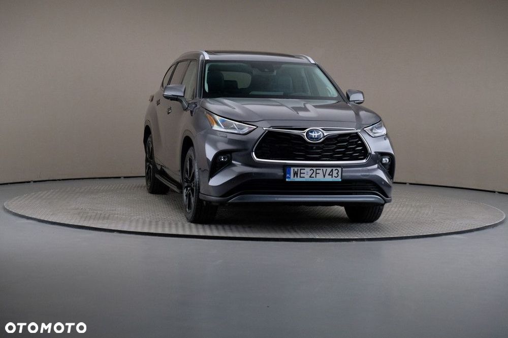 Toyota Highlander - 1