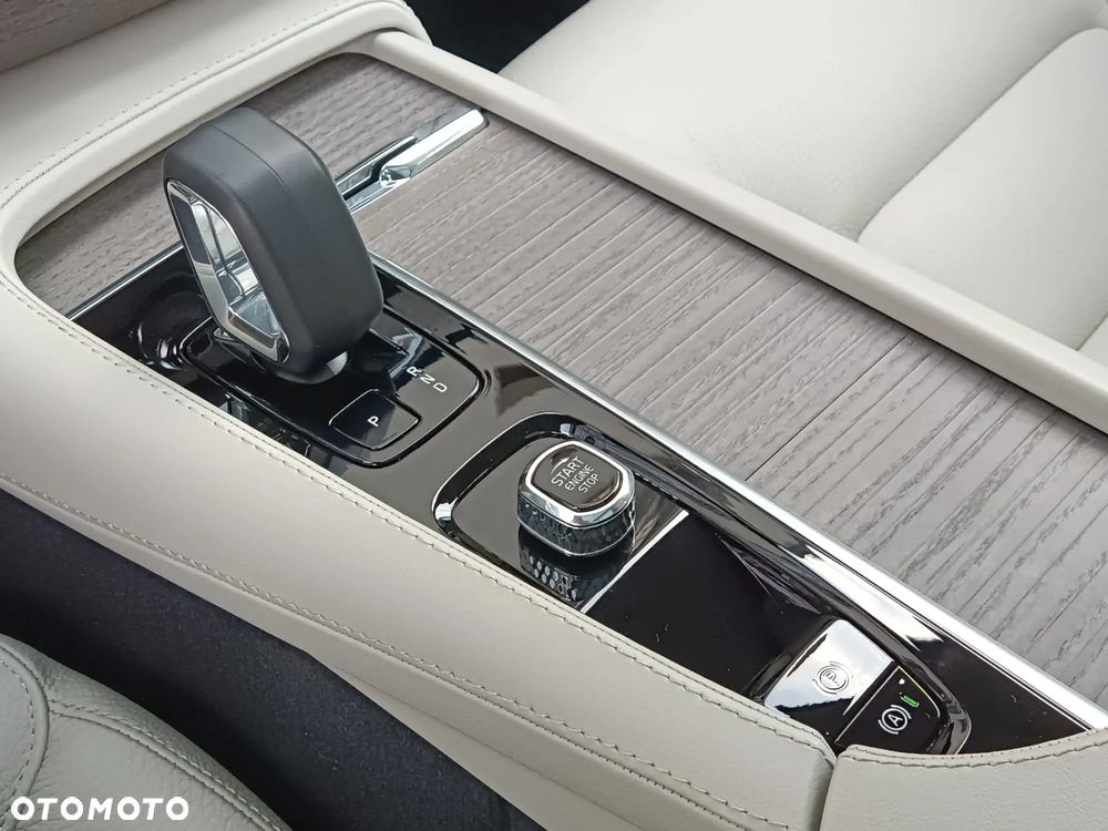 Volvo XC 90 B6 B AWD Inscription 7os - 21