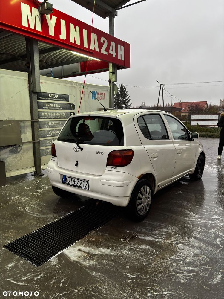 Toyota Yaris 1.3 Luna - 6