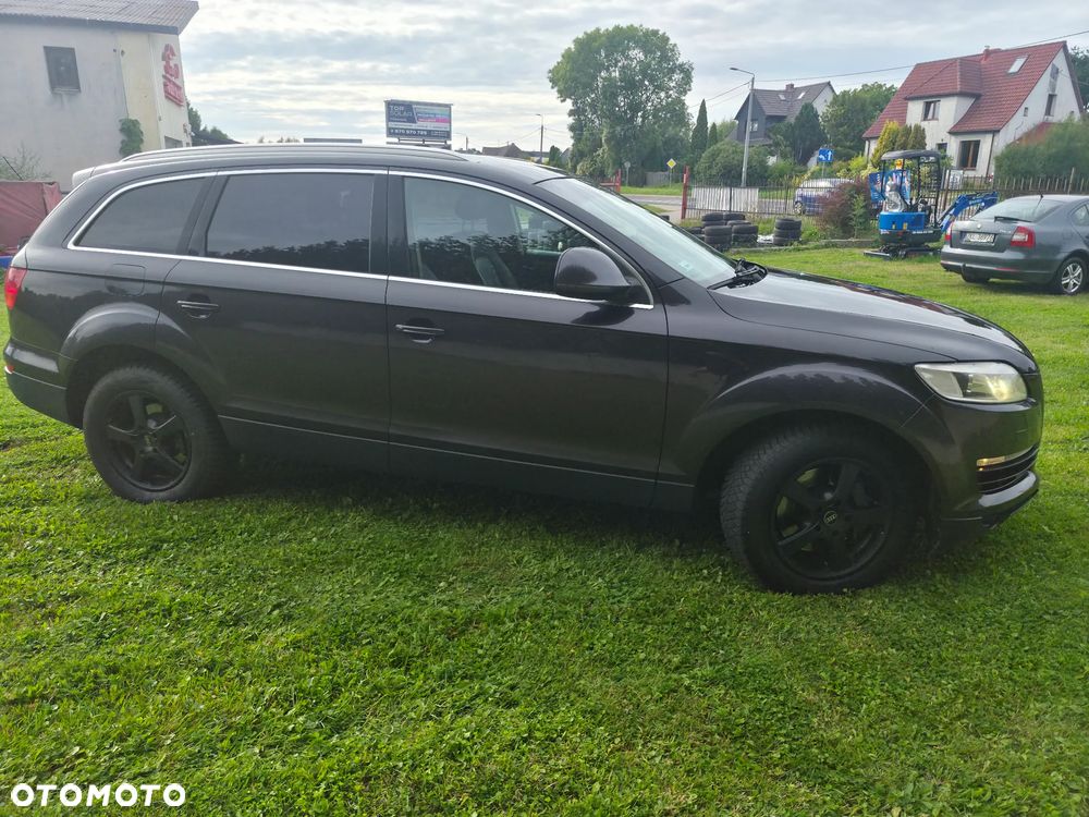 Audi Q7 - 12