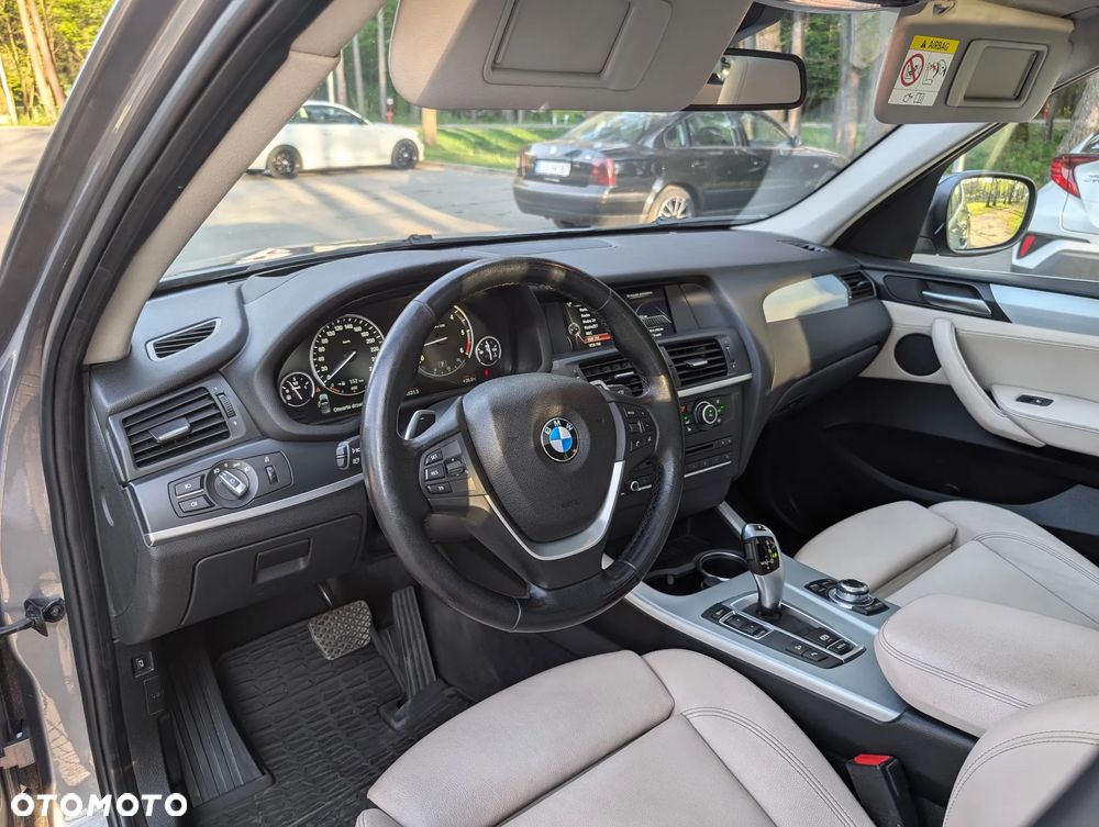 BMW X3 xDrive30d Sport-Aut xLine - 16