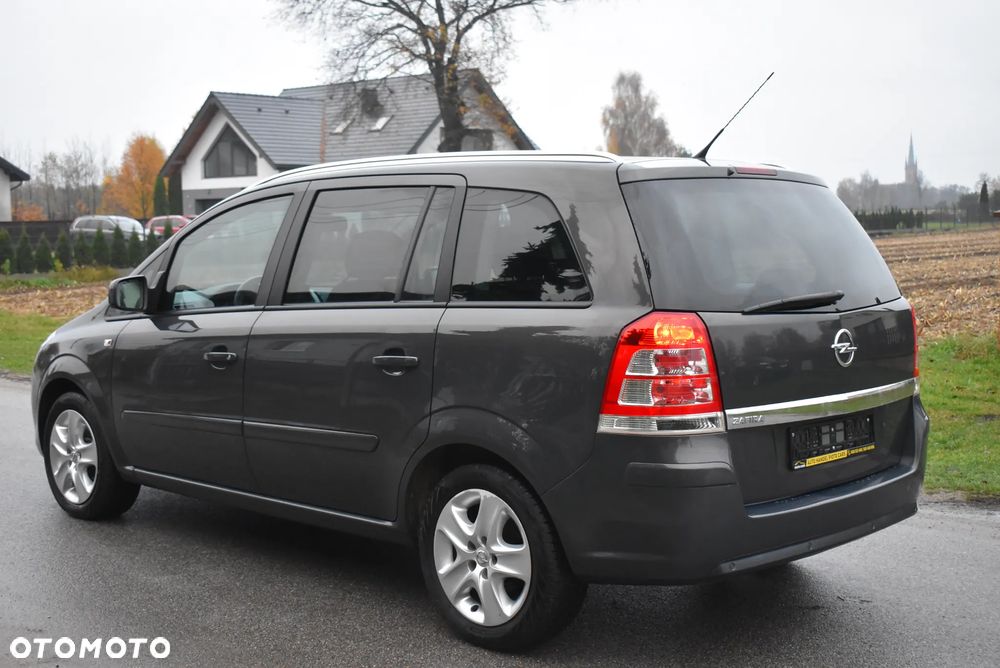 Opel Zafira - 6