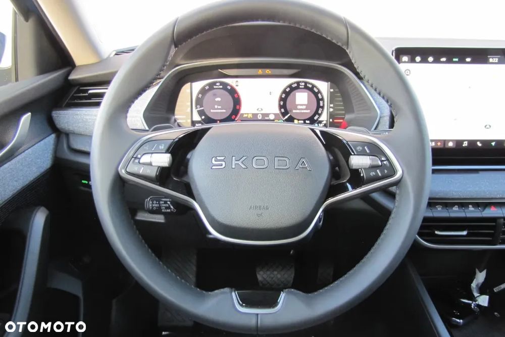 Skoda Octavia 1.5 TSI mHEV Drive Selection DSG - 11