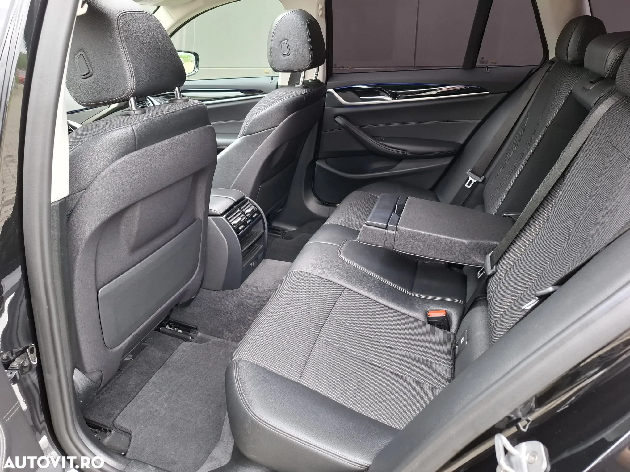 BMW Seria 5 520d xDrive Touring Aut. Sport Line - 21
