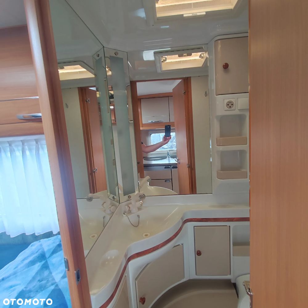 Hobby 460 De Luxe LU - 29