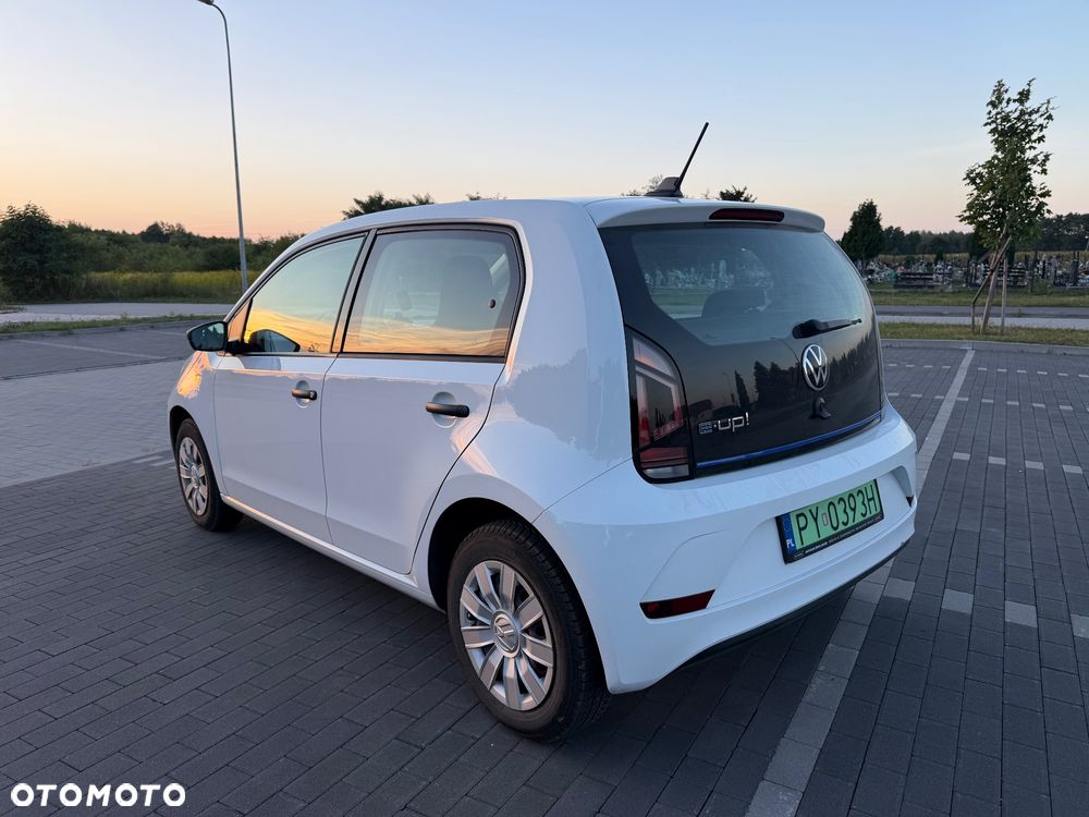 Volkswagen up! e-up - 8