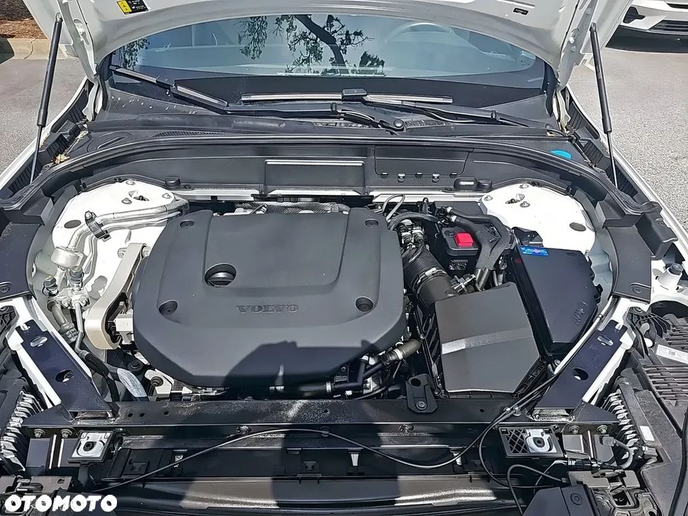 Volvo XC 60 B6 B AWD Geartronic RDesign - 13