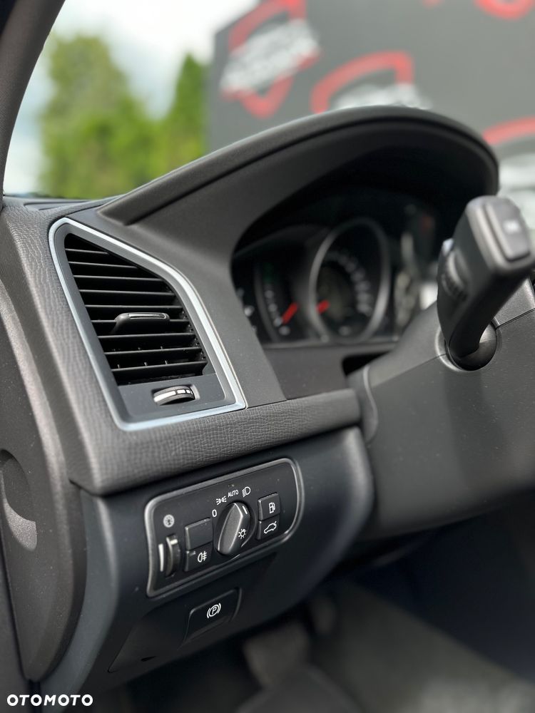 Volvo XC 60 - 29