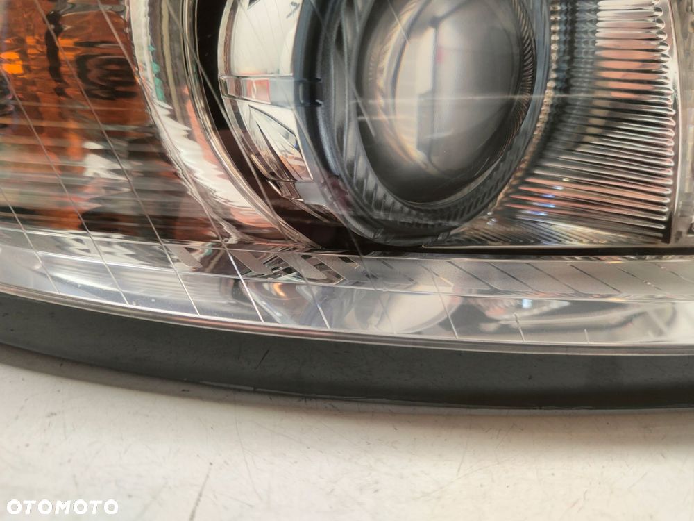 volvo s40 ii v50 lift xenon lampa prawy przód 31299588 - 2