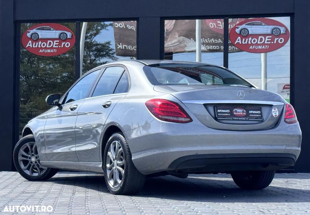 Mercedes-Benz C - 3
