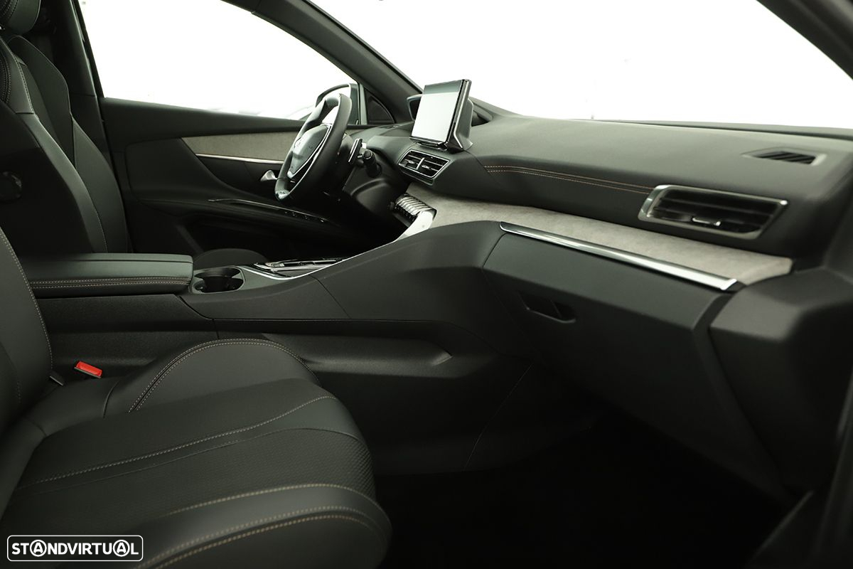 Peugeot 5008 1.2 PureTech GT EAT8 - 21