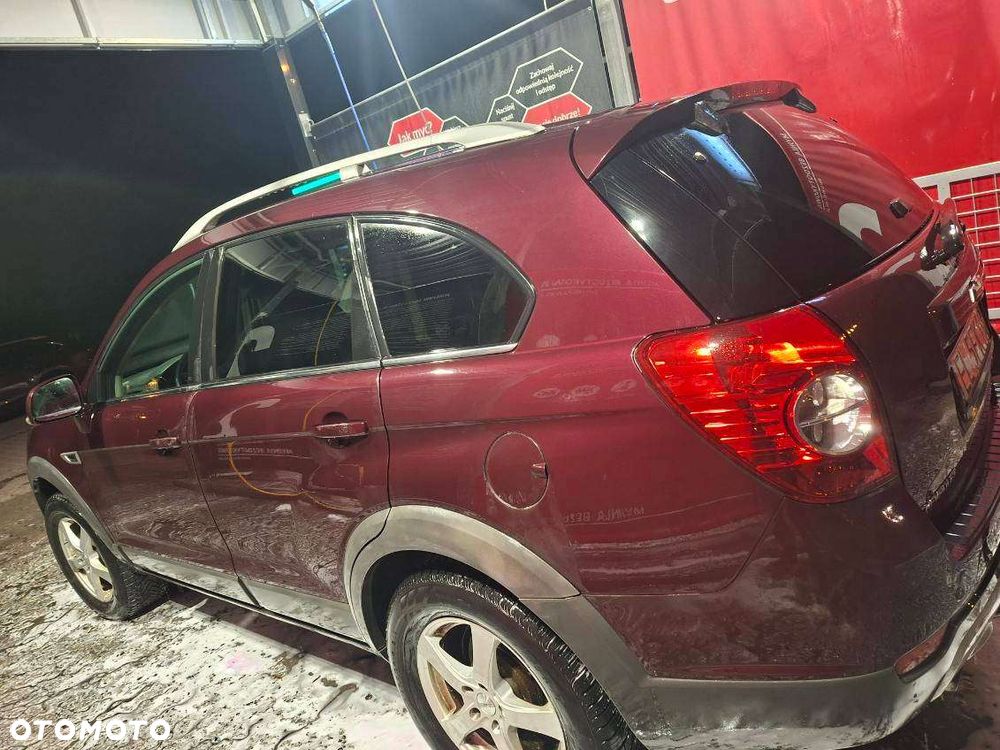 Chevrolet Captiva 2.2 D LT+ - 3
