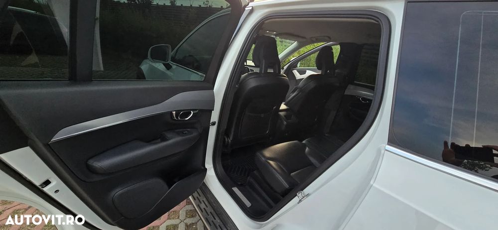 Volvo XC 90 - 13