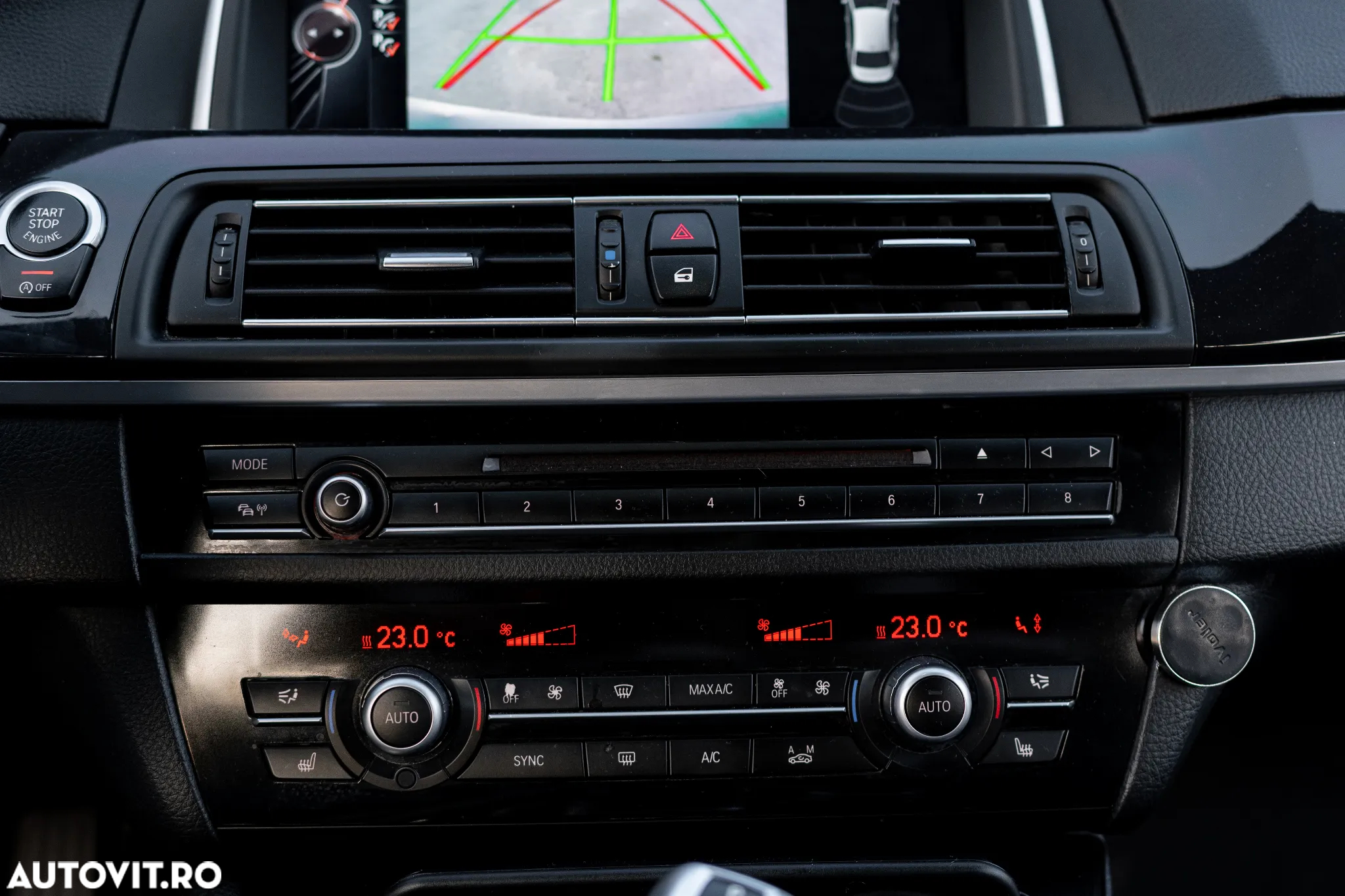 BMW Seria 5 520d Aut. Sport Line - 38