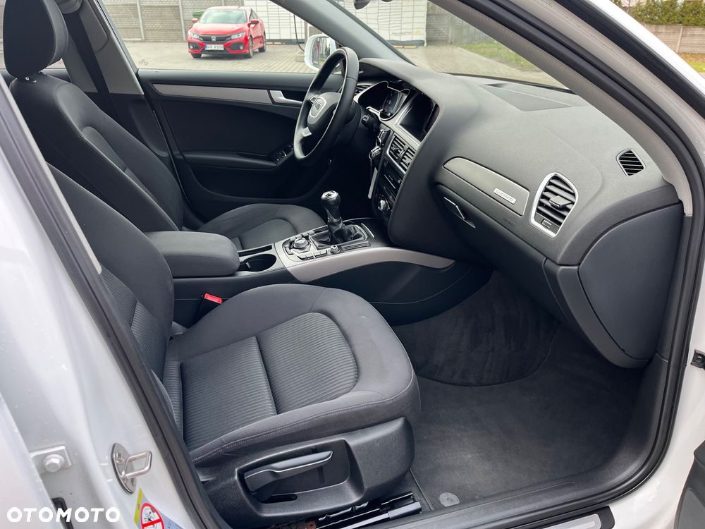 Audi A4 Limousine 2.0 TDI DPF quattro Ambition - 9